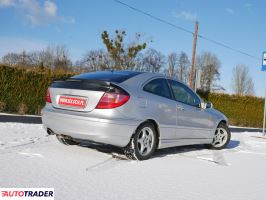 Mercedes C-klasa 2001 2.0 129 KM