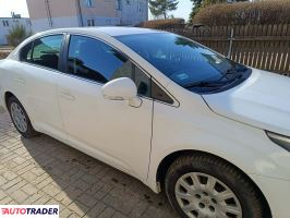 Toyota Avensis 2012 2.0 124 KM