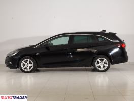 Opel Astra 2016 1.6 158 KM