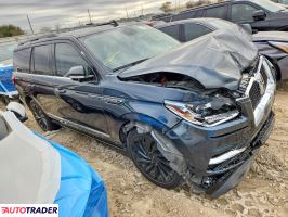 Lincoln Navigator 2021 3