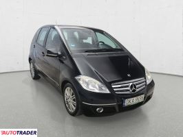 Mercedes A-klasa 2009 2.0 109 KM