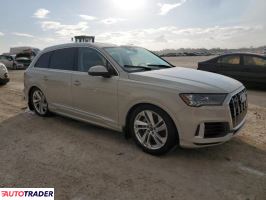 Audi Q7 2022 3