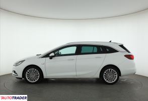 Opel Astra 2016 1.6 134 KM
