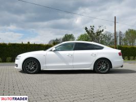 Audi A5 2009 3.2 265 KM