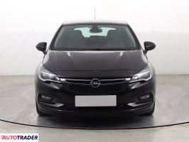 Opel Astra 2018 1.4 123 KM