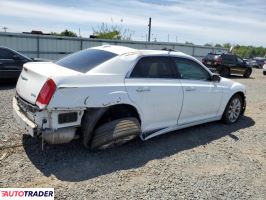 Chrysler 300C 2018 3