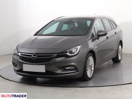 Opel Astra 2017 1.4 147 KM