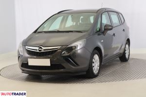 Opel Zafira Tourer 2015 2.0 128 KM