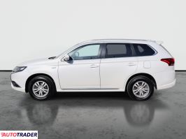 Mitsubishi Outlander 2021 2.4 221 KM
