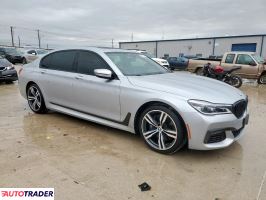 BMW 750 2019 4 BMW 750 2019 4