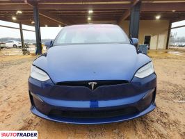 Tesla Model X 2023