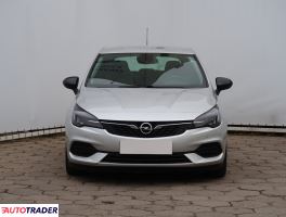 Opel Astra 2021 1.2 143 KM