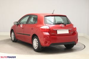 Toyota Auris 2012 1.3 97 KM