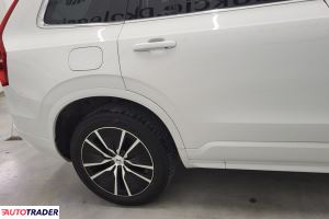 Volvo XC90 2022 2.0 235 KM