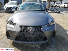 Lexus IS 2019 2