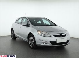 Opel Astra 2010 1.7 108 KM