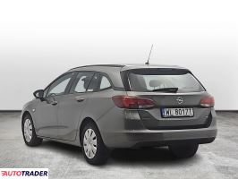 Opel Astra 2019 1.6 110 KM