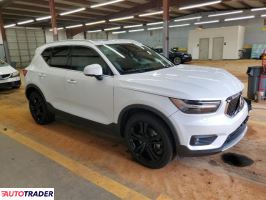 Volvo XC40 2021 2