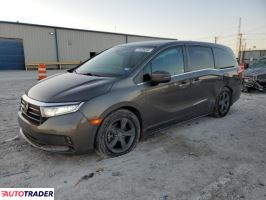 Honda Odyssey 2021 3