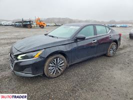 Nissan Altima - zobacz ofertę