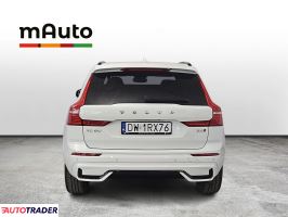 Volvo XC60 2022 2.0 197 KM Volvo XC60 2022 2.0 197 KM