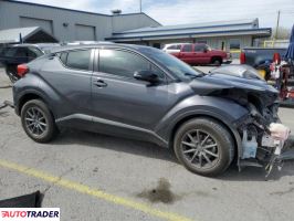 Toyota C-HR 2019 2 Toyota C-HR 2019 2
