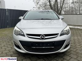 Opel Astra 2015 1.4 120 KM