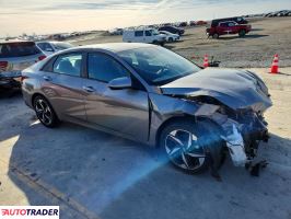 Hyundai Elantra 2023 2