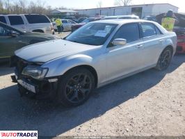 Chrysler 300C 2022 3