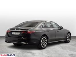 Mercedes E-klasa 2024 2.0 197 KM