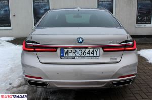 BMW 745 2021 3.0 394 KM