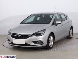 Opel Astra 2018 1.6 108 KM