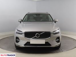 Volvo XC60 2022 2.0 194 KM