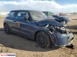 Austin Mini 2025 2 Austin Mini 2025 2