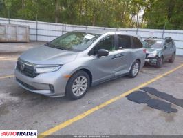 Honda Odyssey 2021 3