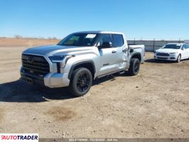 Toyota Tundra 2022 3
