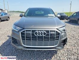 Audi Q7 2021 3