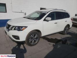 Nissan Pathfinder 2018 3