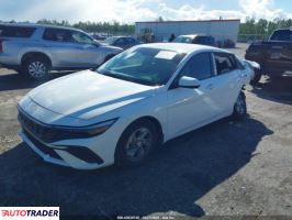 Hyundai Elantra 2025 2