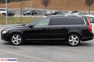 Volvo V70 2011 2.0 163 KM