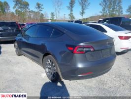 Tesla Model 3 2022 Tesla Model 3 2022