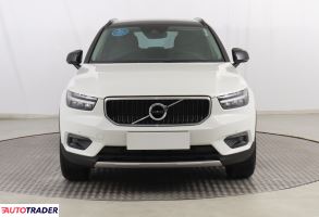 Volvo XC40 2021 1.5 160 KM