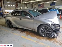 Lexus IS 2022 3