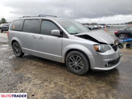 Dodge Grand Caravan 2018 3