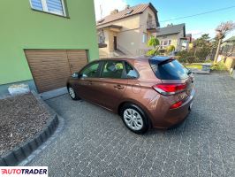 Hyundai i30 2017 1.4 100 KM