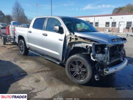 Toyota Tundra - zobacz ofertę