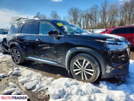 Nissan Pathfinder 2023 3