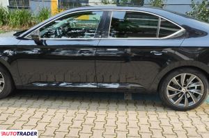 Skoda Superb 2015 1.8 180 KM Skoda Superb 2015 1.8 180 KM