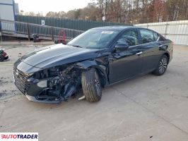 Nissan Altima 2025 2