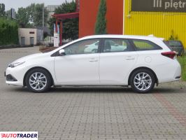 Toyota Auris 2015 1.6 109 KM Toyota Auris 2015 1.6 109 KM